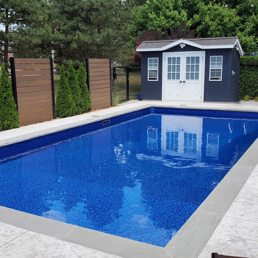 Buds-pools-rectangle-plunge-with-tile-coping